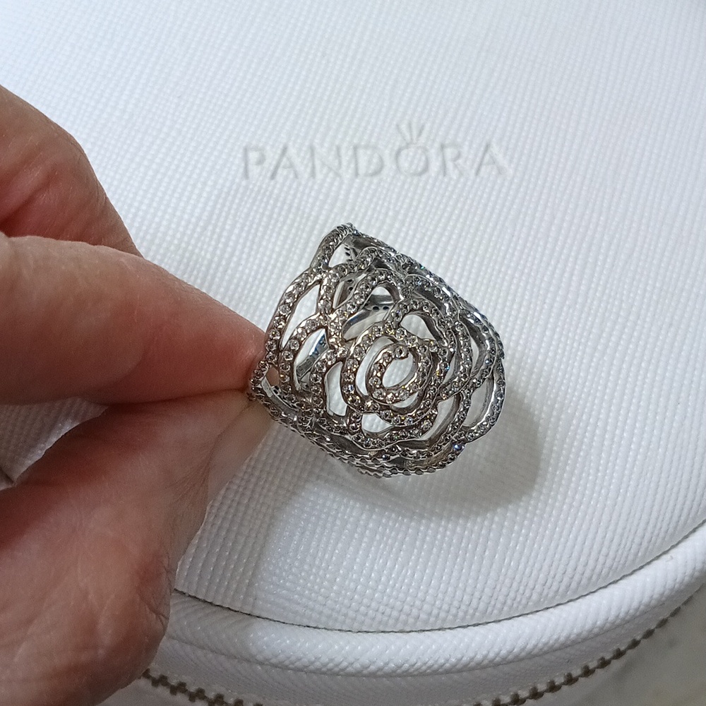 Pandora Vintage Stirling Silver And Clear CZ Shimmering Rose Ring.